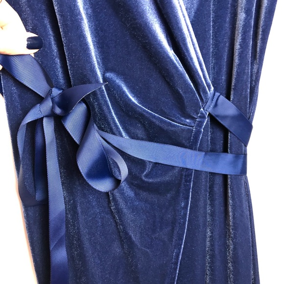 Bebe Velvet Maxi Wrap Dress Hurricane Blue - Picture 6 of 9